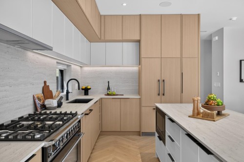 2-58 40Th Avenue E, Vancouver, BC 