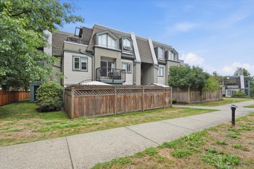 118-217 Begin Street, Coquitlam, BC 