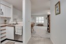 205-1535 Chesterfield Avenue, North Vancouver, BC 