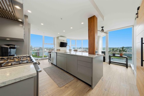 2908-193 Aquarius Mews, Vancouver, BC 