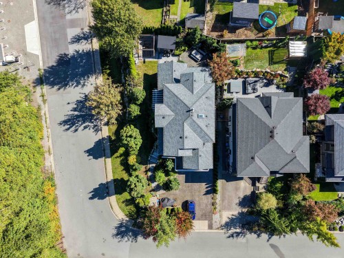 1001 Jay Crescent, Squamish, BC 