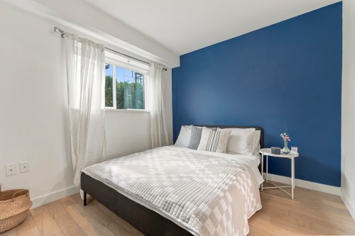 357 16Th Avenue E, Vancouver, BC 