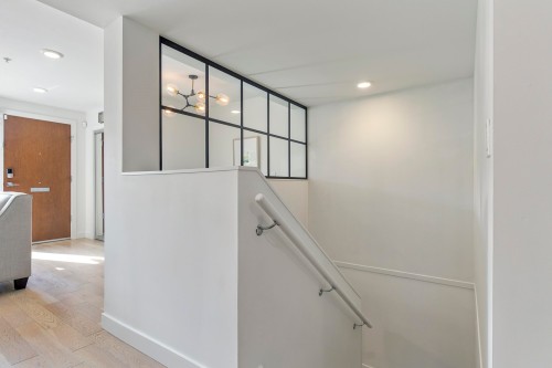 357 16Th Avenue E, Vancouver, BC 