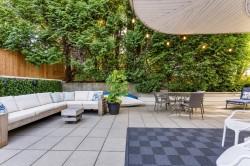 102-320 2nd Street WNorth Vancouver, BC V7M 1E1