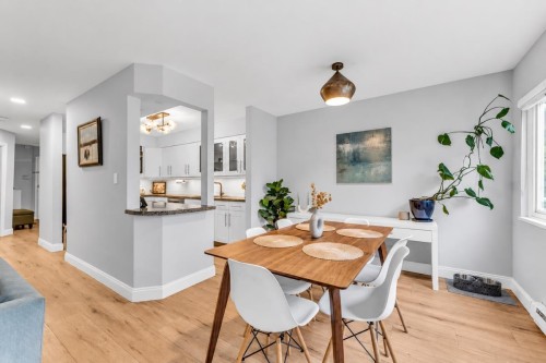 102-320 2Nd Street W, North Vancouver, BC 