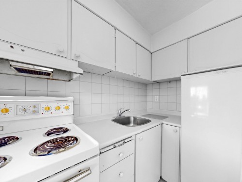 906-1251 Cardero Street, Vancouver, BC 