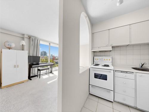 906-1251 Cardero Street, Vancouver, BC 