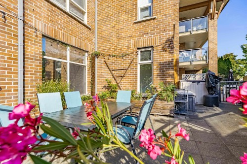 107-1633 Mackay Avenue, North Vancouver, BC 