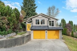 Up-2217 Hillside Avenue Coquitlam, BC V3K 1L3