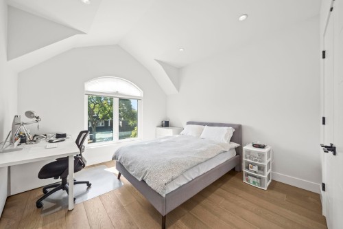 4347 Georgia Street, Burnaby, BC 