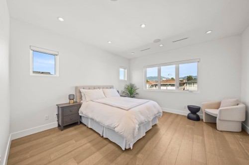 4347 Georgia Street, Burnaby, BC 