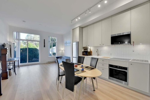 211-708 Edgar Avenue, Coquitlam, BC 