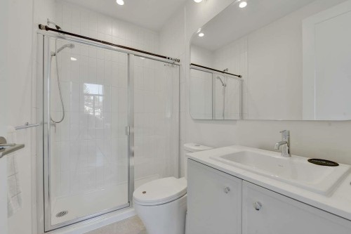211-708 Edgar Avenue, Coquitlam, BC 