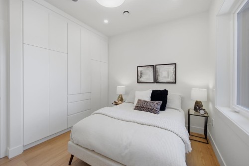1-3018 19Th Avenue E, Vancouver, BC 