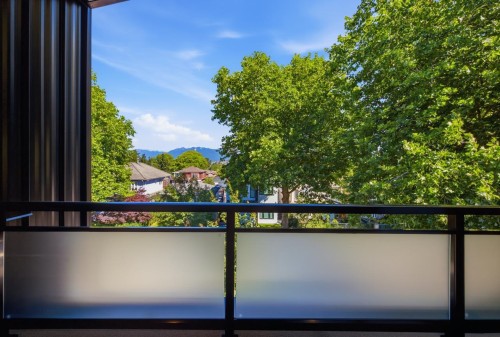 1-3018 19Th Avenue E, Vancouver, BC 
