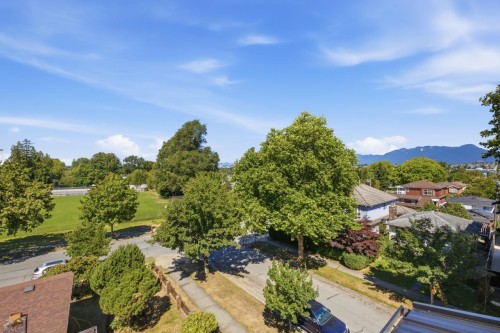 1-3018 19Th Avenue E, Vancouver, BC 