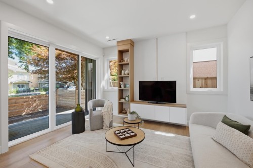1-3018 19Th Avenue E, Vancouver, BC 