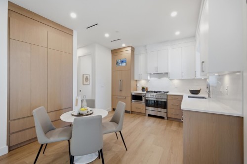 1-3018 19Th Avenue E, Vancouver, BC 
