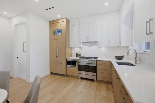 1-3018 19Th Avenue E, Vancouver, BC 