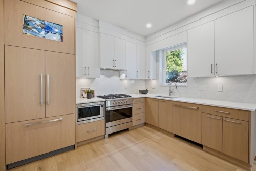 1-3018 19Th Avenue E, Vancouver, BC 