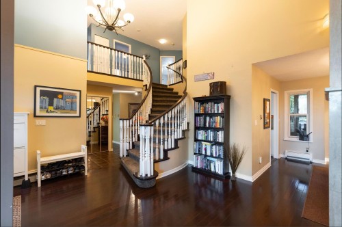 318 Roche Point Drive, North Vancouver, BC 