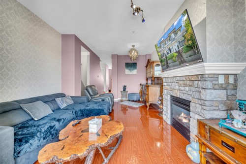 6-1010 Ewen Avenue, New Westminster, BC 