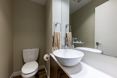306-2135 Heritage Park Lane, North Vancouver, BC 
