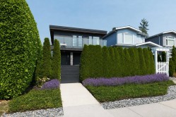 238 19th Street E North Vancouver, BC V7L 2Z2