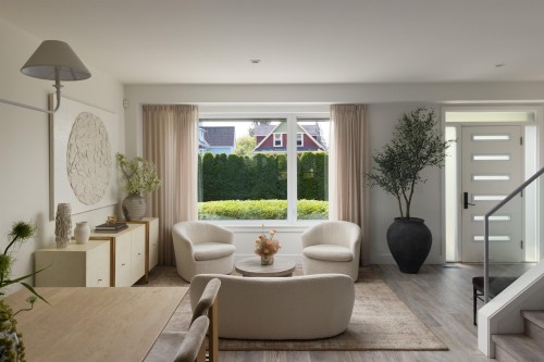 238 19Th Street E, North Vancouver, BC 
