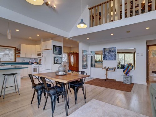 5280 Cecil Hill Road, Madeira Park, BC 