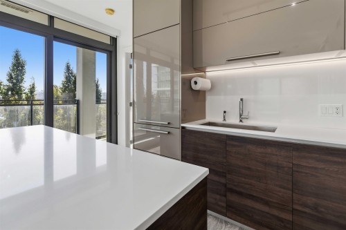 703-2378 Alpha Avenue, Burnaby, BC 