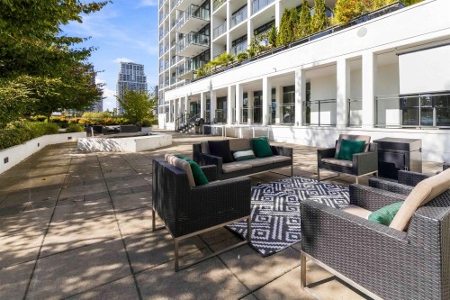 703-2378 Alpha Avenue, Burnaby, BC 