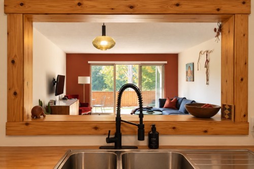 30-622 Farnham Road, Gibsons, BC 