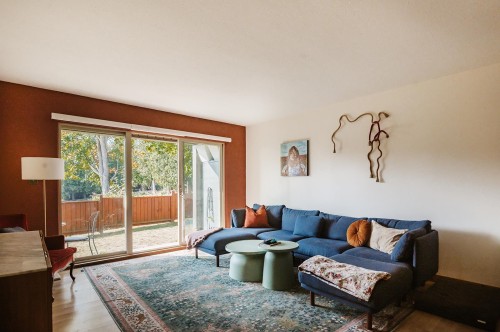 30-622 Farnham Road, Gibsons, BC 