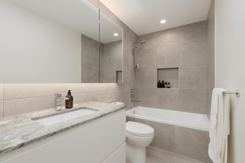1509-1175 Pinetree Way, Coquitlam, BC 
