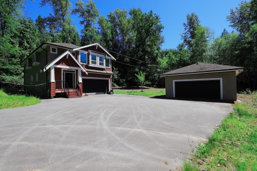 25982 Dewdney Trunk Road, Maple Ridge, BC 