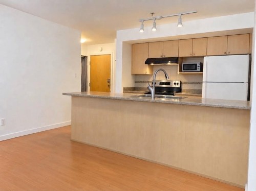 210-2891 Hastings Street E, Vancouver, BC 