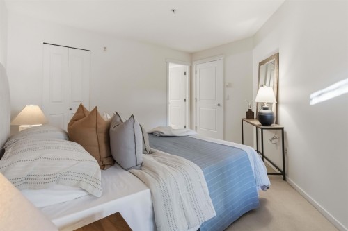 109-300 Klahanie Drive, Port Moody, BC 