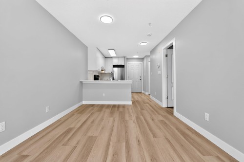 251-5880 Dover Crescent, Richmond, BC 