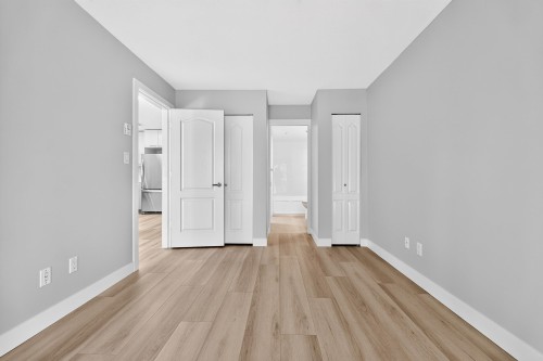 251-5880 Dover Crescent, Richmond, BC 