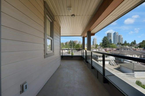 421-7588 16Th Street, Burnaby, BC 
