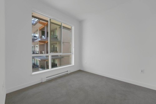 421-7588 16Th Street, Burnaby, BC 