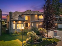2594 Palisade Crescent  Port Coquitlam, BC V3C 6B2