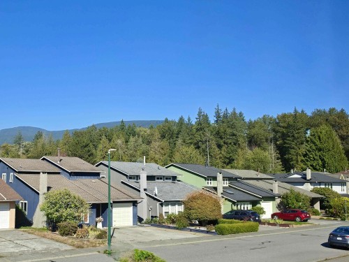 3220 Harwood Avenue, Coquitlam, BC 