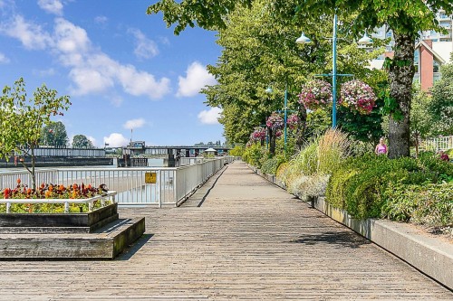 1505-1235 Quayside Drive, New Westminster, BC 