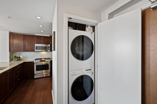 2603-280 Ross Drive, New Westminster, BC 