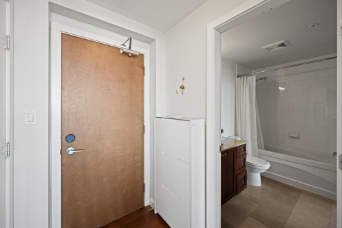 2603-280 Ross Drive, New Westminster, BC 