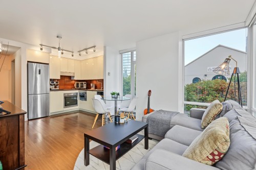 315-161 Georgia Street W, Vancouver, BC 