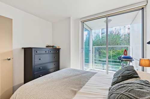315-161 Georgia Street W, Vancouver, BC 