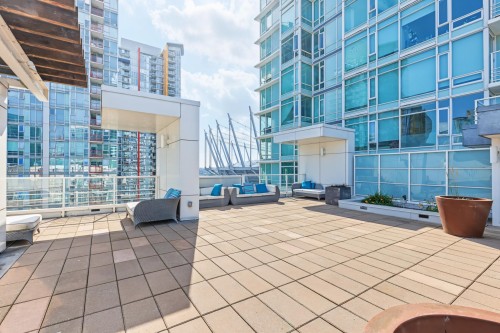 315-161 Georgia Street W, Vancouver, BC 
